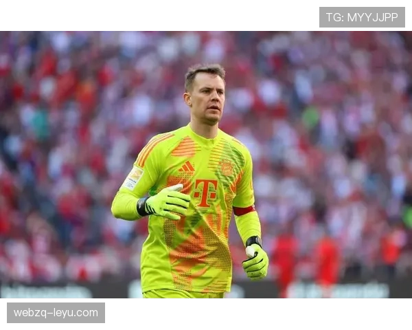 诺伊尔：从青训新星到世界顶级门将的稳步崛起之路