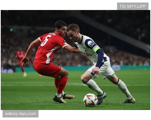 阿斯帕斯进攻端持续闪耀，助球队全力争胜