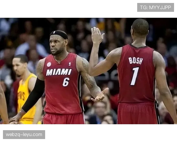 波什挡拆拉开空间助力热火内线效率大幅提升