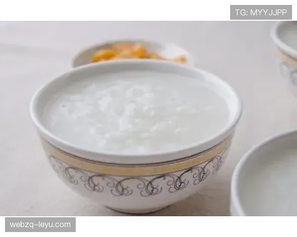 杨威家早餐桌上那碗白粥，真比他拿金牌那天还稳