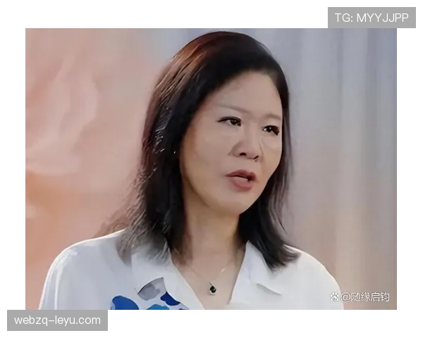 郎平买菜车里竟然藏个移动健身房，谁信她下了赛场还能这么狠？